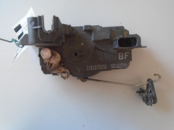 Fecho Porta frente esq Opel tigra 3P refº 93 162 841 BF - 179464