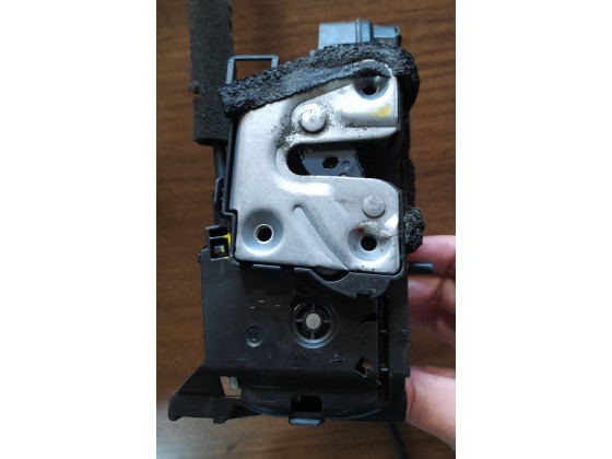 Fechadura Porta Trás Esquerda Renault Clio IV 2015 (199925)