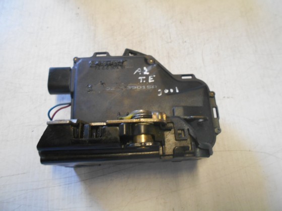 Fechadura Porta Trás Esquerda Audi A2 2000 FP39