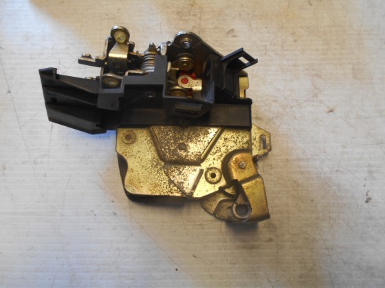 Fechadura Porta Trás Direita BMW E39 1998 FP78