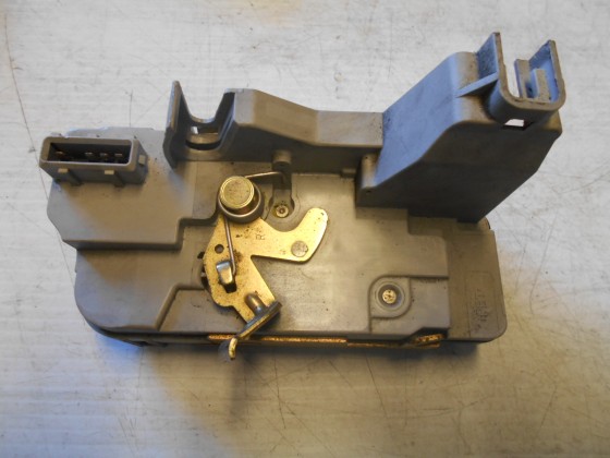 Fechadura Porta Trás Direita Peugeot 307 2003 FP173