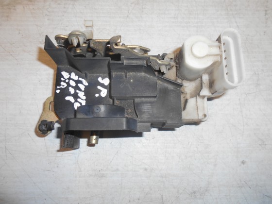 Fechadura Porta Drt Fiat Punto 3P 2003 FP211