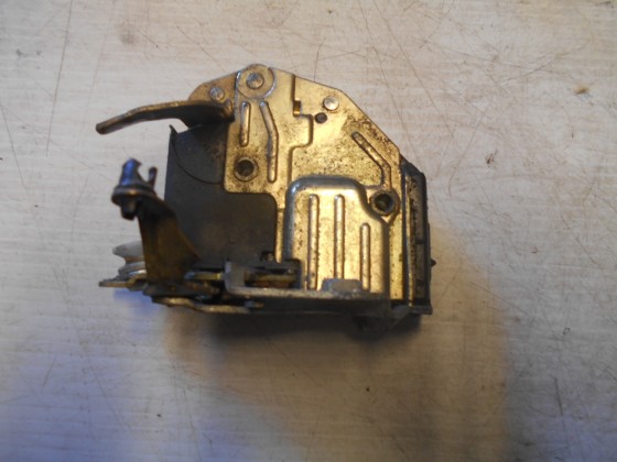 Fechadura Porta Frt Esq Mercedes 190 1997 FP251