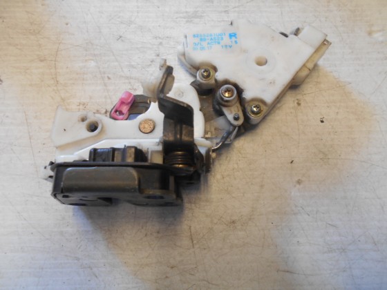 Fechadura Porta Trs Drt Nissan Almera 1998 FP290