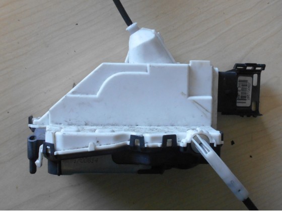 Fechadura Porta Trás Direito Citroën C3 2013 fp412
