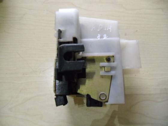 Fechadura Porta Frente Direita Renault Megane 1999 fp454