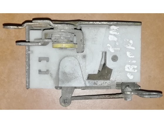 Fechadura Porta Trás Direita Ford Orion 1985 fp554