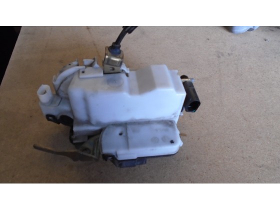 Fechadura Frente Direita Seat Ibiza 2000 6K4837016D fp617