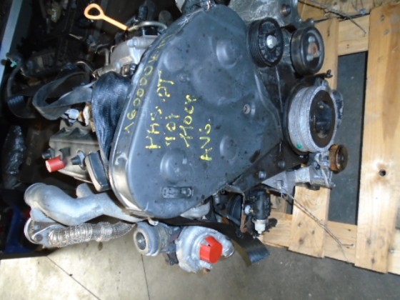 Motor Vw Passat 1.9 Tdi 110 cv AVG cod:136401