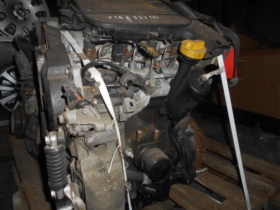 Motor Renault Megane 1.9DCI 2000  m162