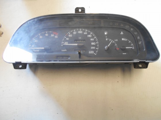 Quadrante Sagem Laguna 1.9 DCI 1996 Q33