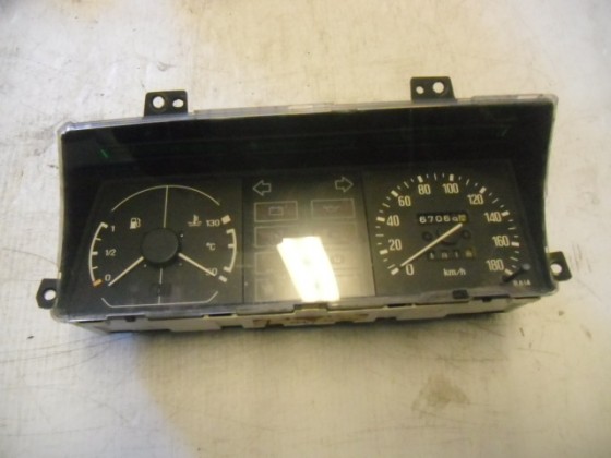 Quadrante Mazda 323 Gasolina 1982 Q215