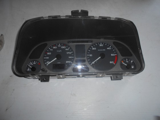 Quadrante Peugeot 306 1.4 Gasolina 1998 Q135
