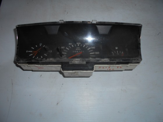 Quadrante Peugeot 205 1.8 D 1994 Q138