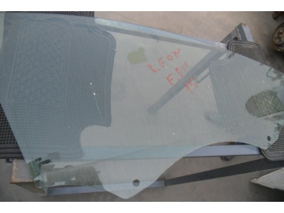 Vidro Frente Direito Seat Leon 2015 vdr1